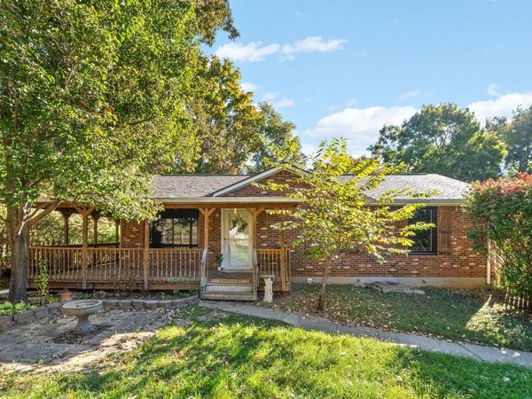 527 Ginkgo Dr, Clarksville, TN 37042