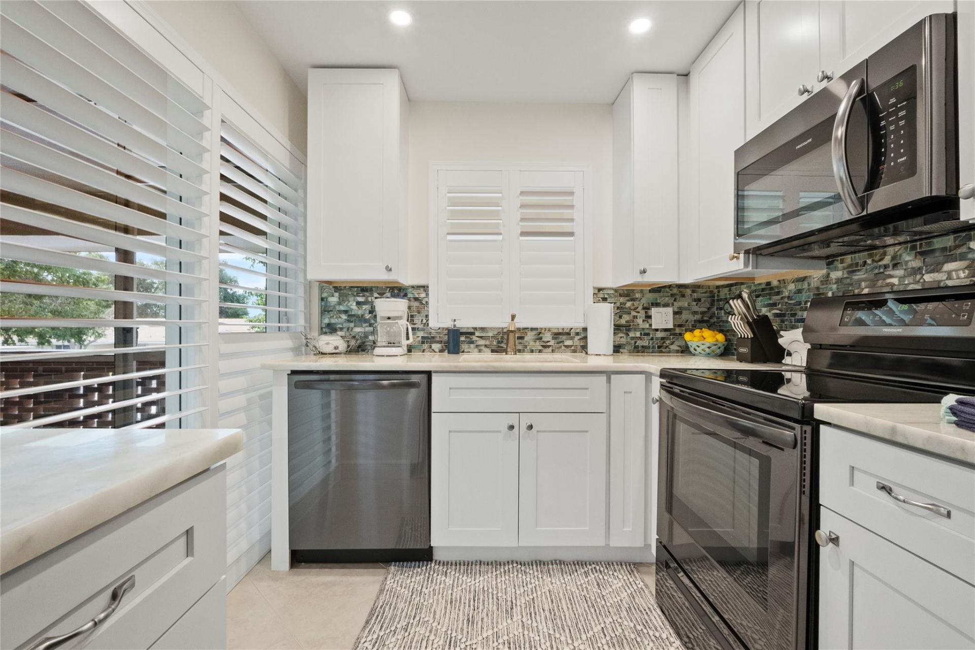 1340 NE 28th Avenue, Unit 242, Pompano Beach, FL 33062 Photo