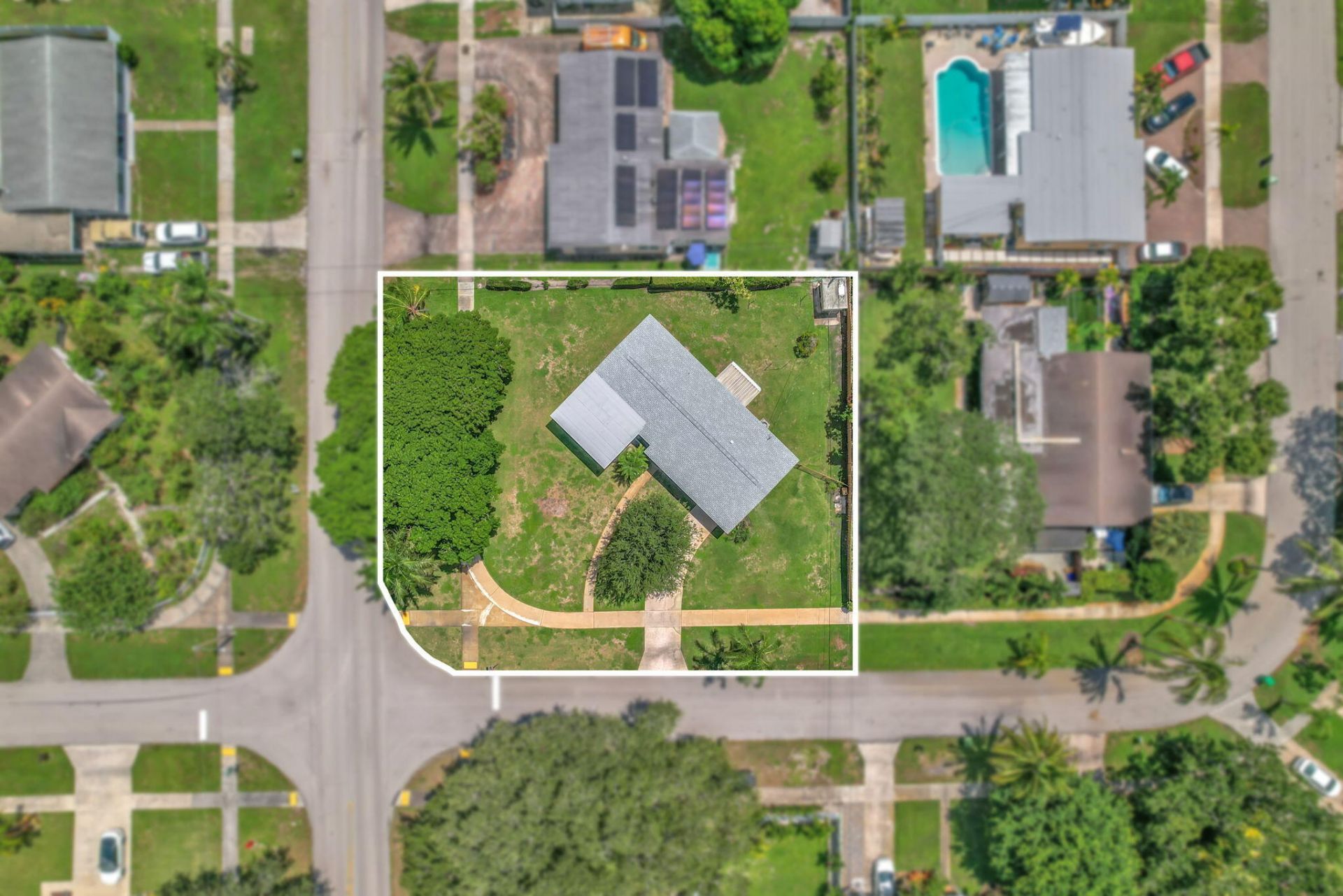 145 Greenbrier Drive, Palm Springs, FL 33461 Photo