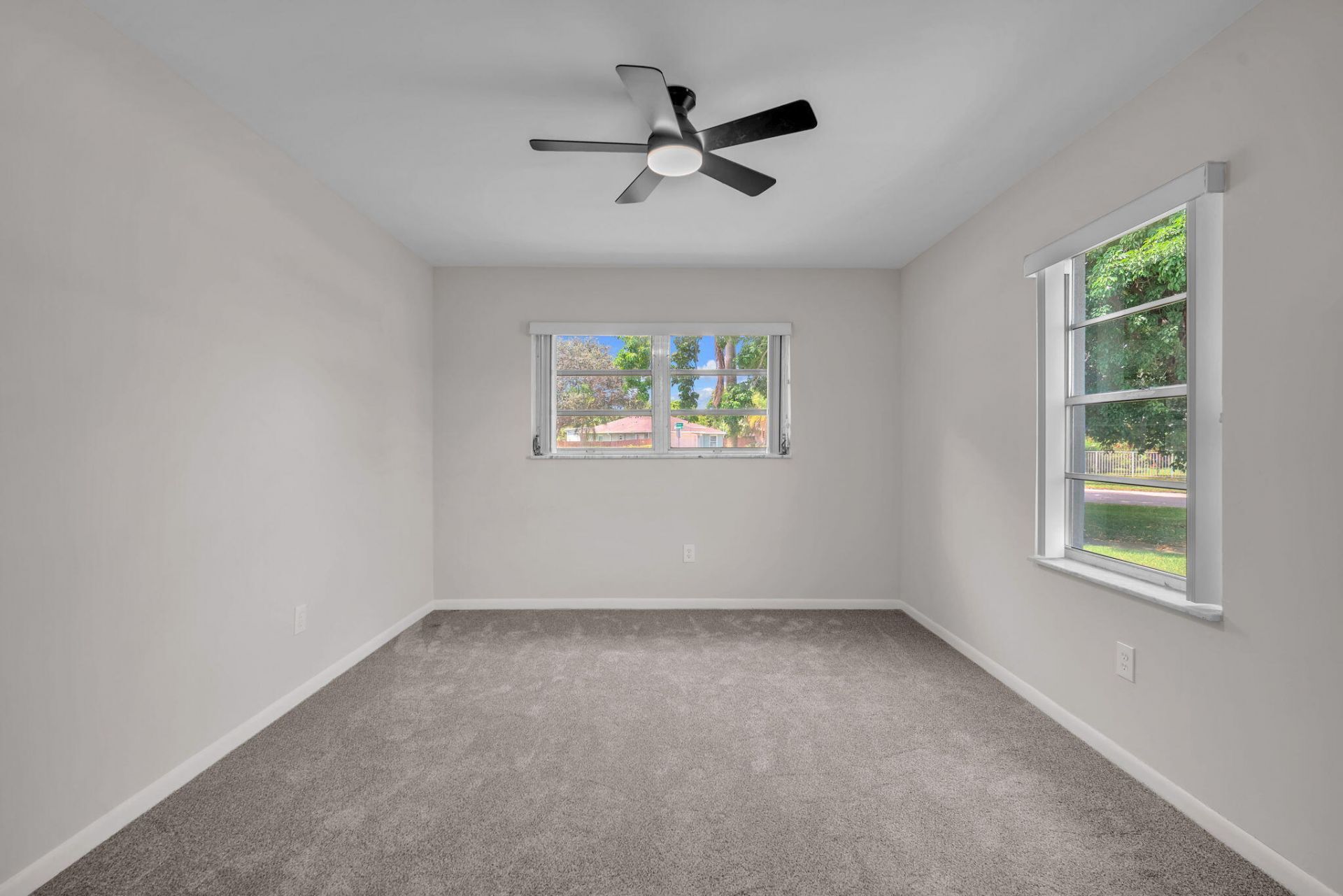145 Greenbrier Drive, Palm Springs, FL 33461 Photo