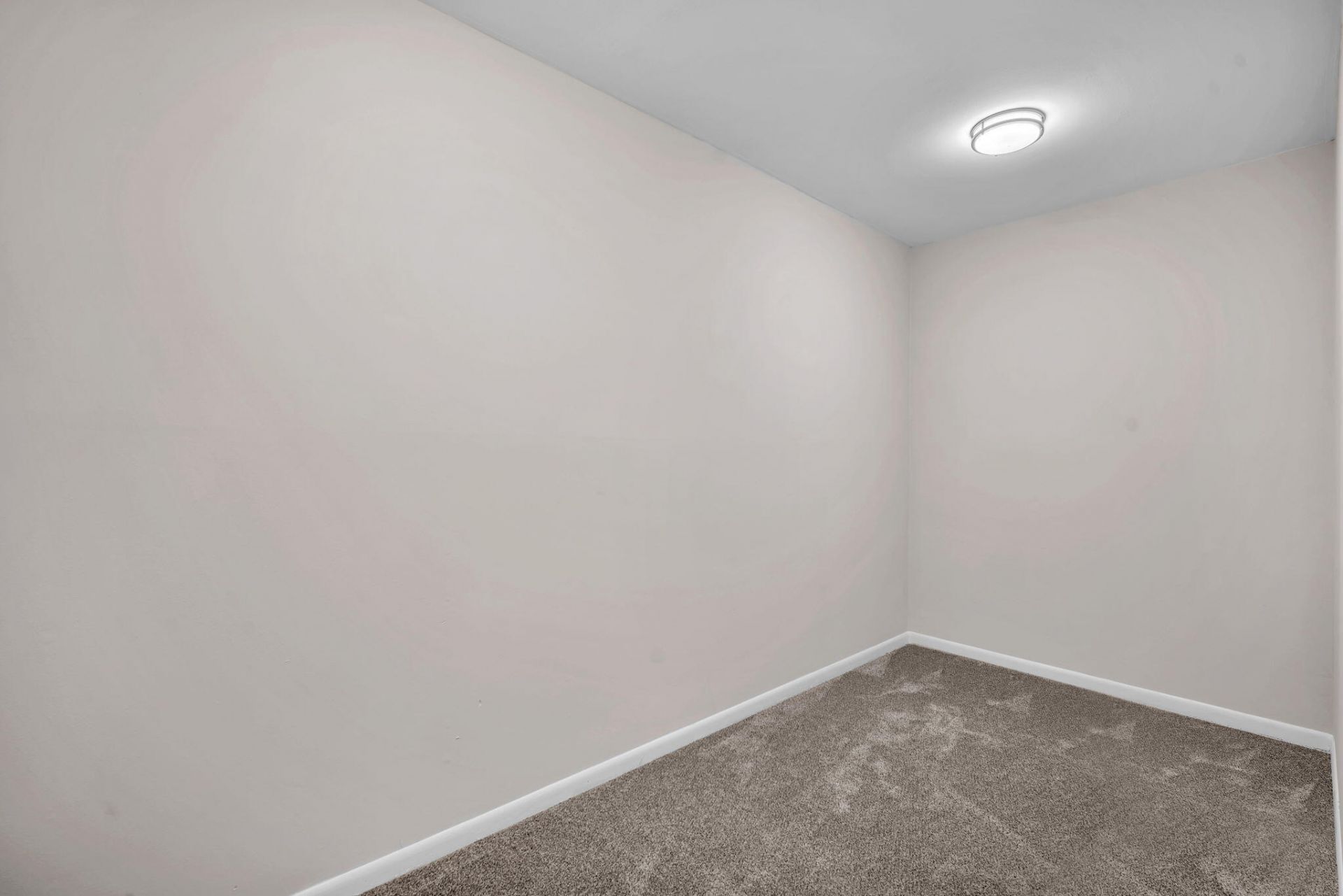 145 Greenbrier Drive, Palm Springs, FL 33461 Photo