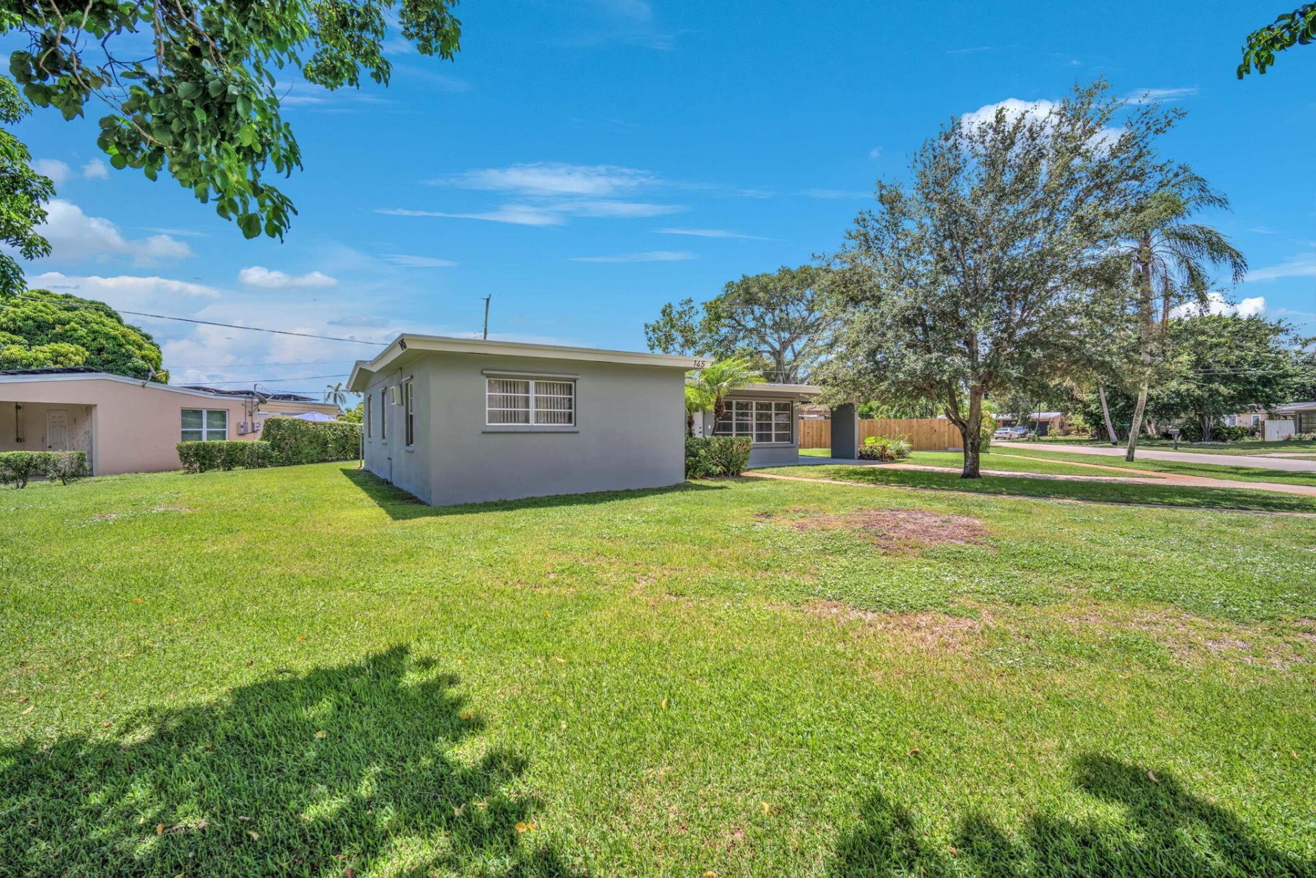 145 Greenbrier Drive, Palm Springs, FL 33461 Photo