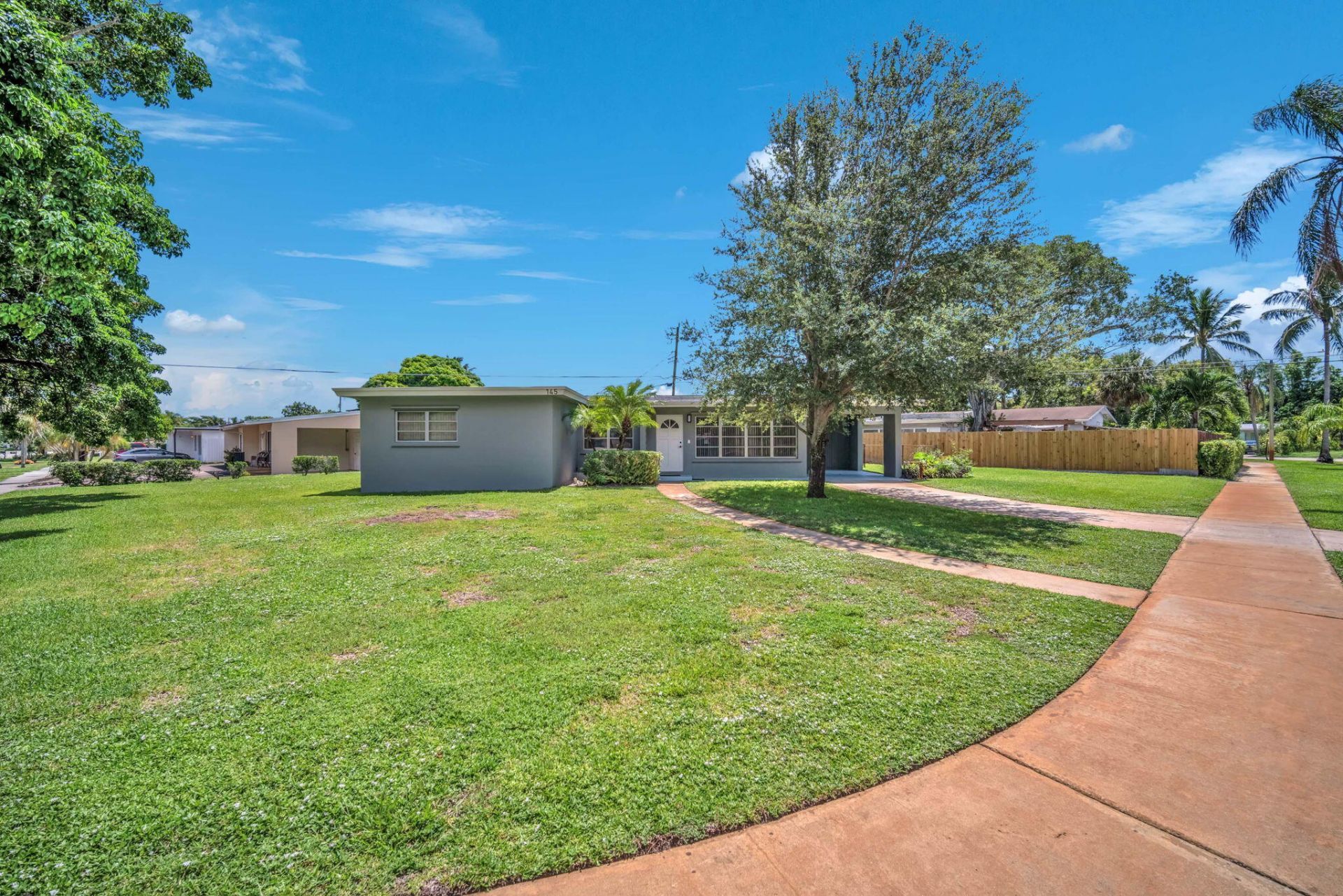 145 Greenbrier Drive, Palm Springs, FL 33461 Photo