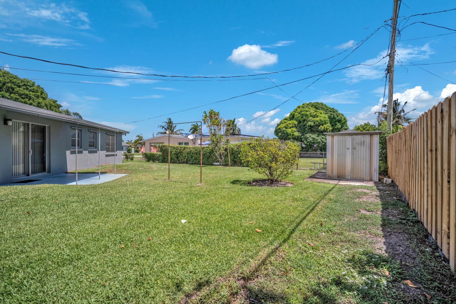 145 Greenbrier Drive, Palm Springs, FL 33461 Photo