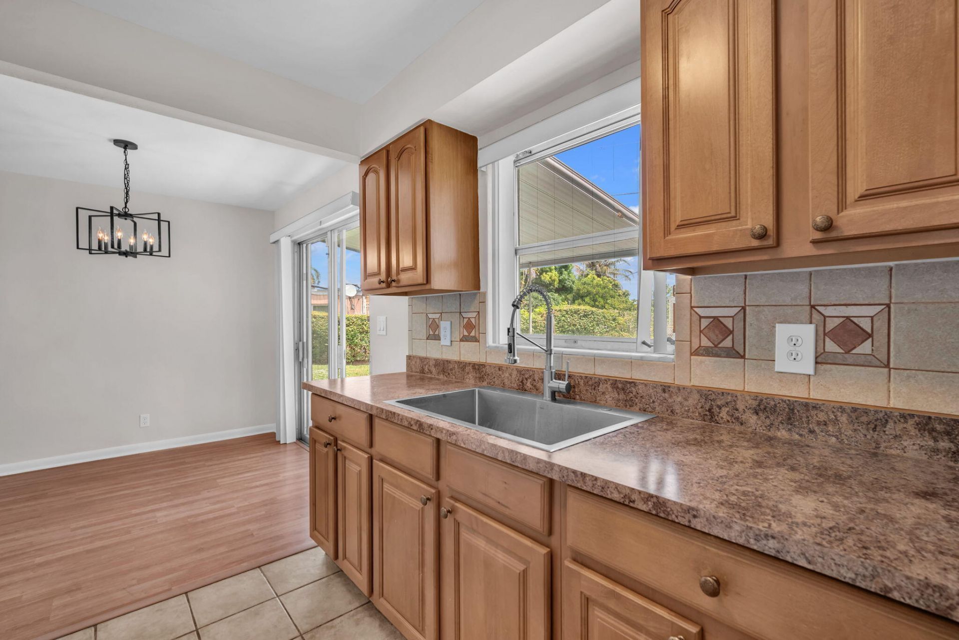 145 Greenbrier Drive, Palm Springs, FL 33461 Photo