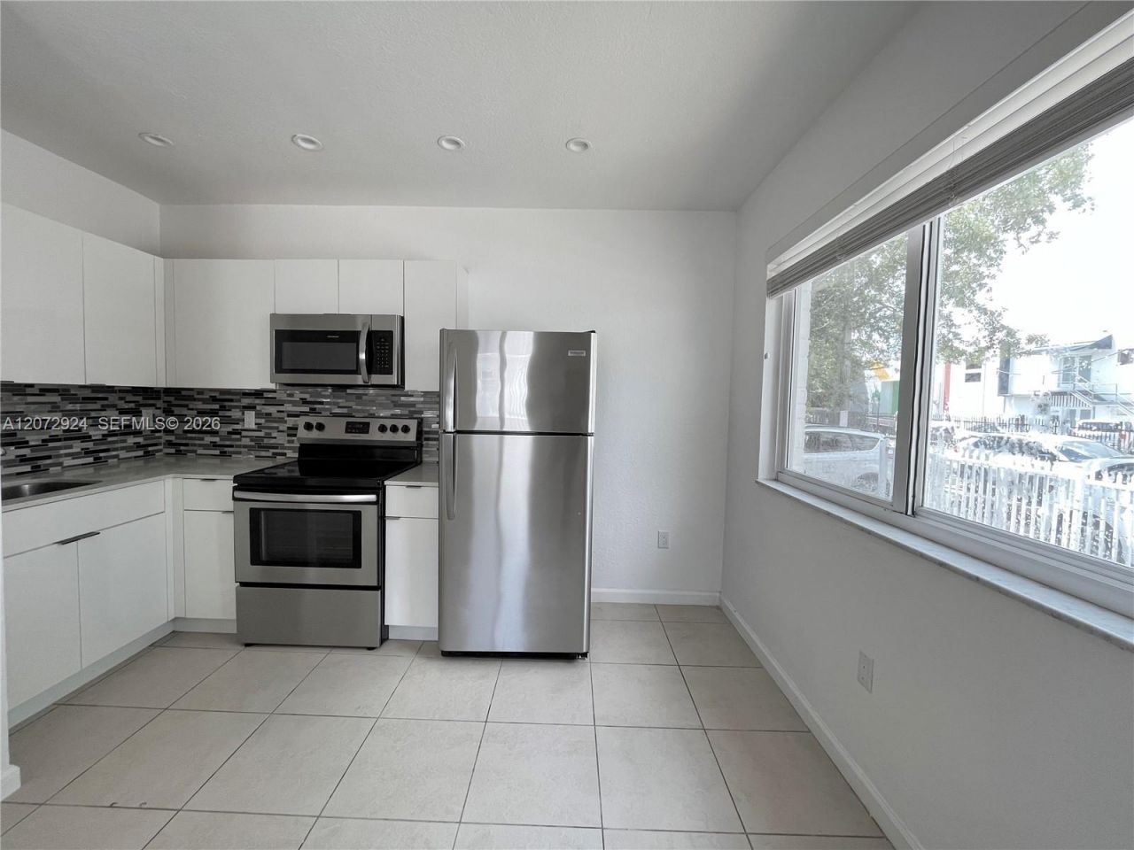 6331 NE 4th Ct , Unit 1, Miami, FL 33138 Photo