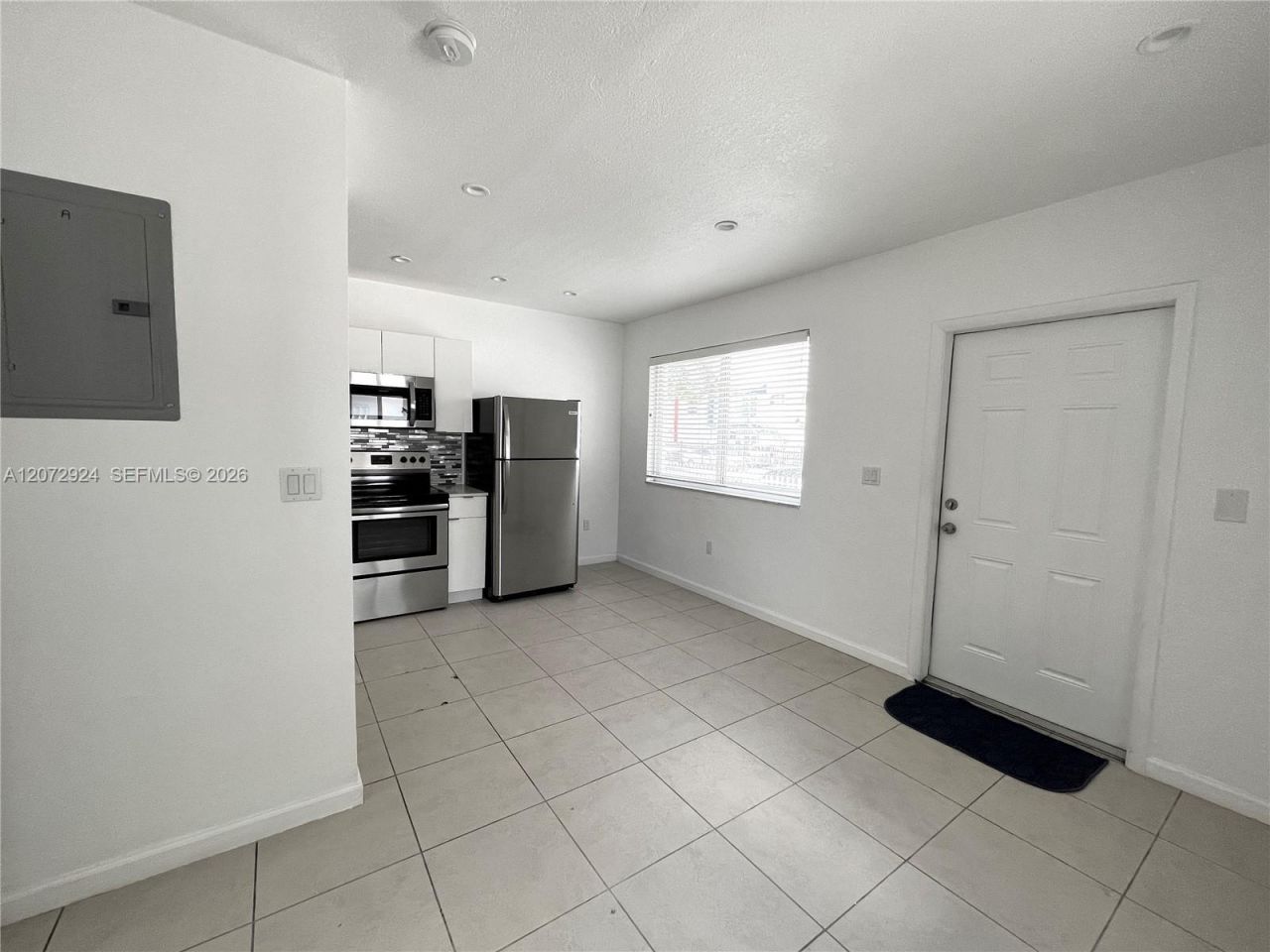 6331 NE 4th Ct , Unit 1, Miami, FL 33138 Photo