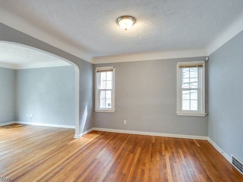 3860 E 155th Street, Cleveland, OH 44128 Photo 15