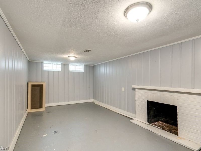 3860 E 155th Street, Cleveland, OH 44128 Photo 28