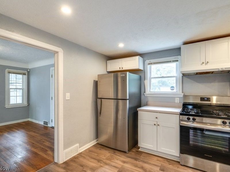 3860 E 155th Street, Cleveland, OH 44128 Photo 9