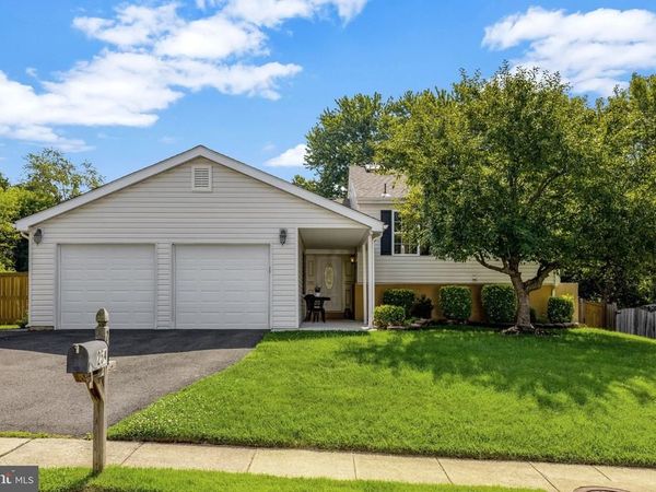 254 E JUNIPER AVENUE E, STERLING, VA 20164