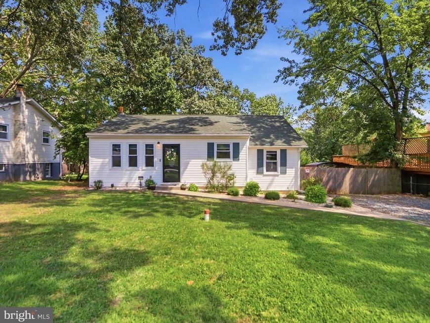 8055 Maywood Avenue, Pasadena, MD 21122 Main Photo