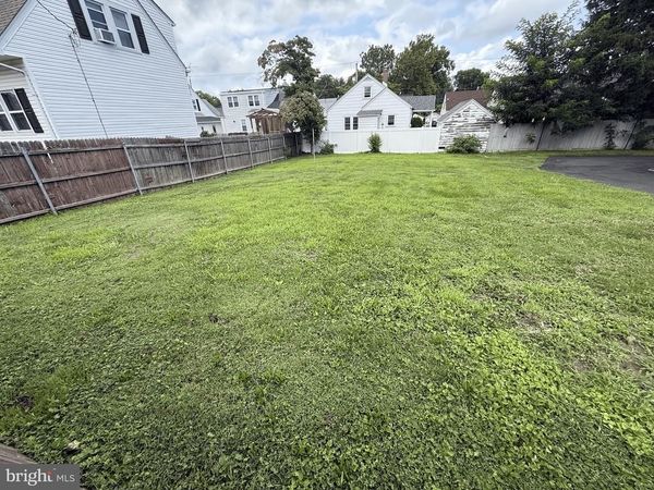 409 W SUMMIT AVENUE, WILMINGTON, DE 19804