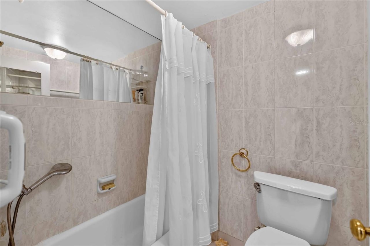 1212 Ben Franklin Drive, Unit 1205, Sarasota, FL 34236 Photo