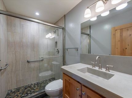 11715 Deerfield Drive , Truckee, CA 96161 Photo