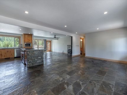 11715 Deerfield Drive , Truckee, CA 96161 Photo