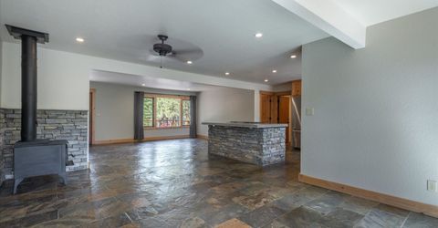 11715 Deerfield Drive , Truckee, CA 96161 Photo