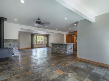11715 Deerfield Drive , Truckee, CA 96161 Photo