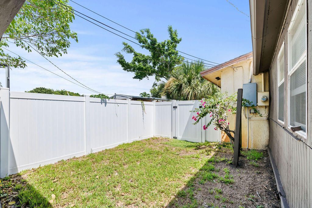 1102 Florence Road, Lantana, FL 33462 Photo