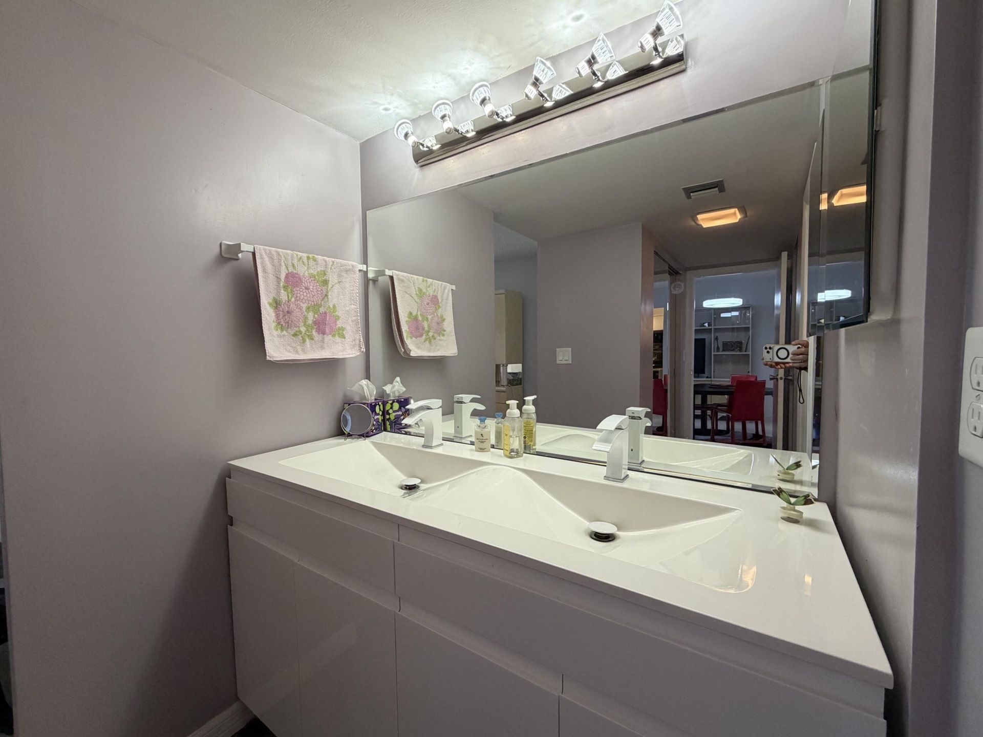 20335 W Country Club Drive, Unit 2408, Aventura, FL 33180 Photo