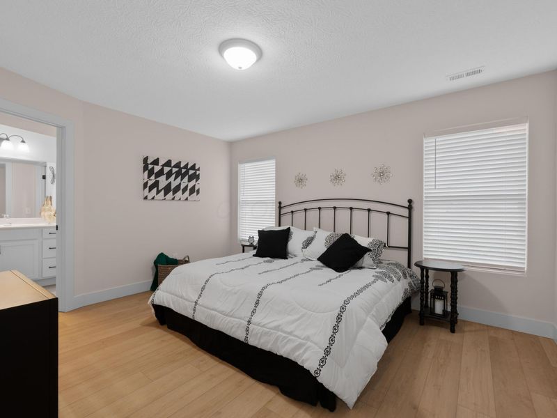 208 Cumberland Meadows Circle , Hebron, OH 43025 Photo 17