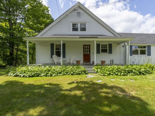621 Bradford Road, Newport, NH 03773