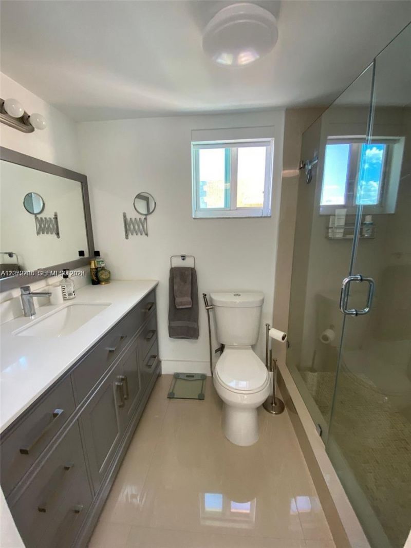 8888 Collins Ave, Unit 512, Surfside, FL 33154 Photo