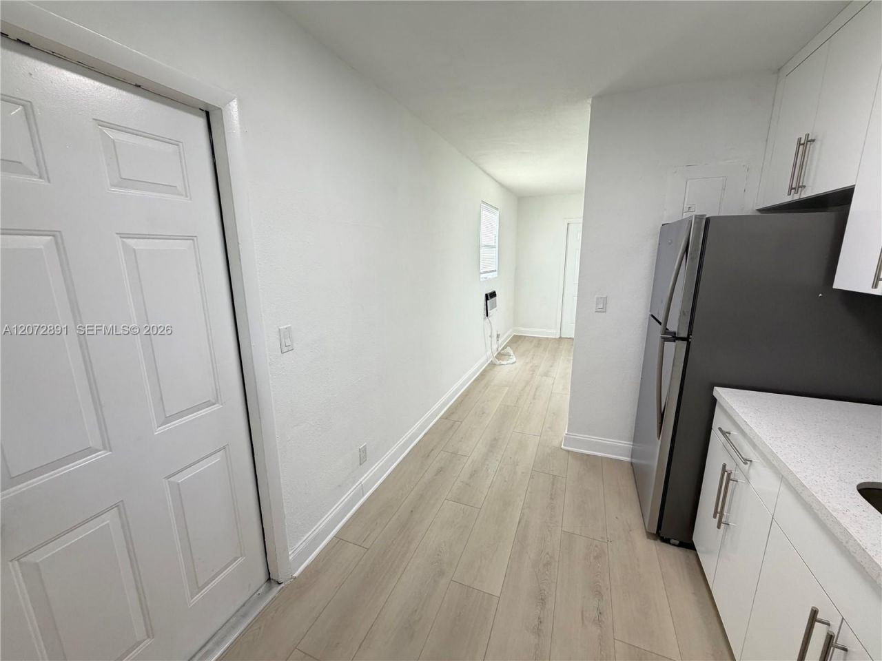 305 NW 1st Ave, Unit 4, Hallandale Beach, FL 33009 Photo