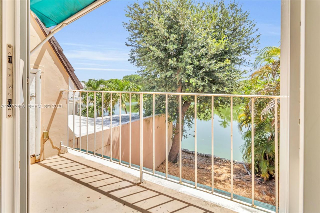 7407 Big Cypress Dr , Miami Lakes, FL 33014 Photo