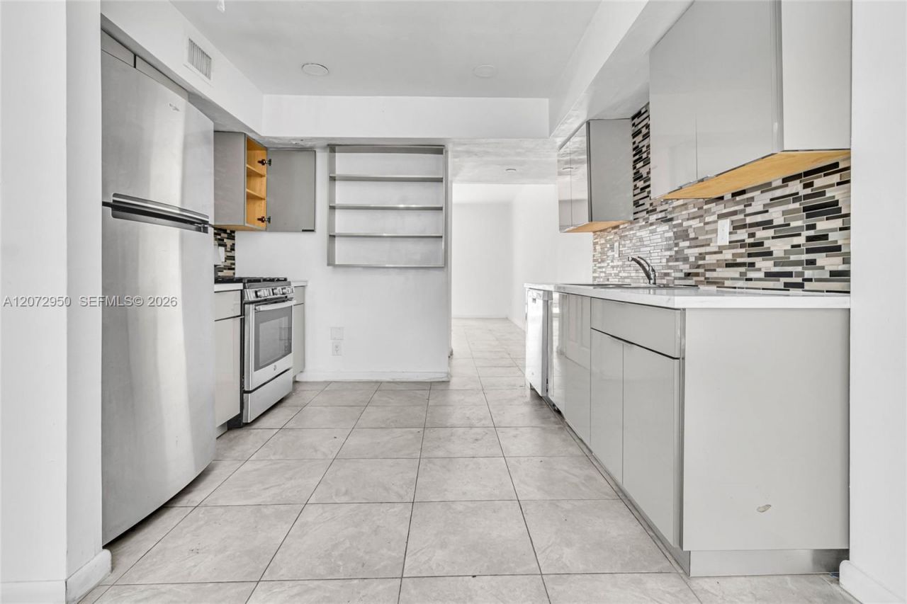 7407 Big Cypress Dr , Miami Lakes, FL 33014 Photo