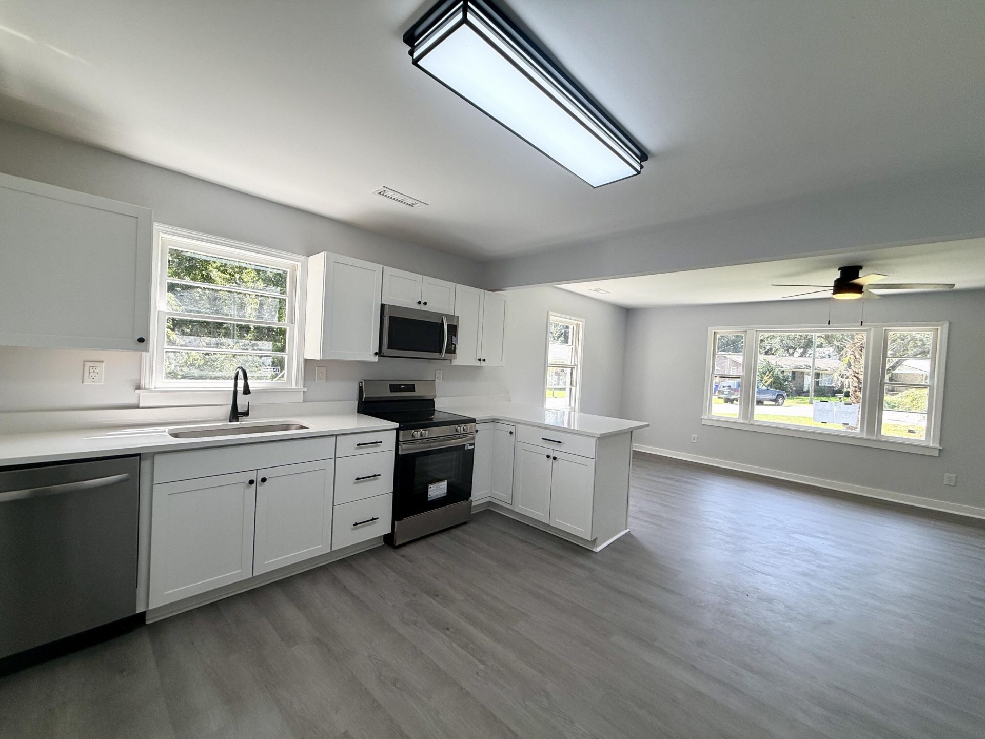 4740 Linda Street Photo 10