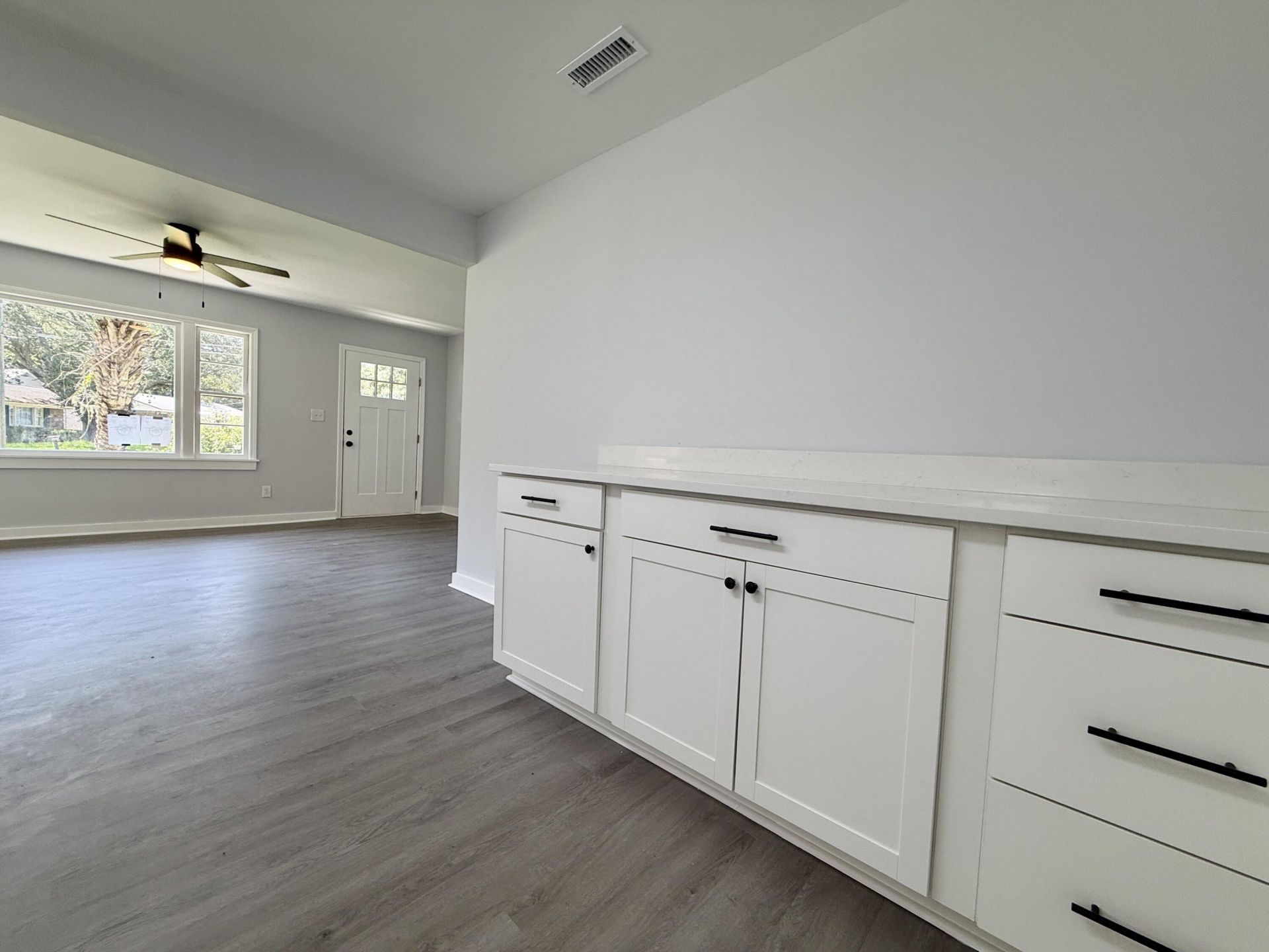 4740 Linda Street Photo 12