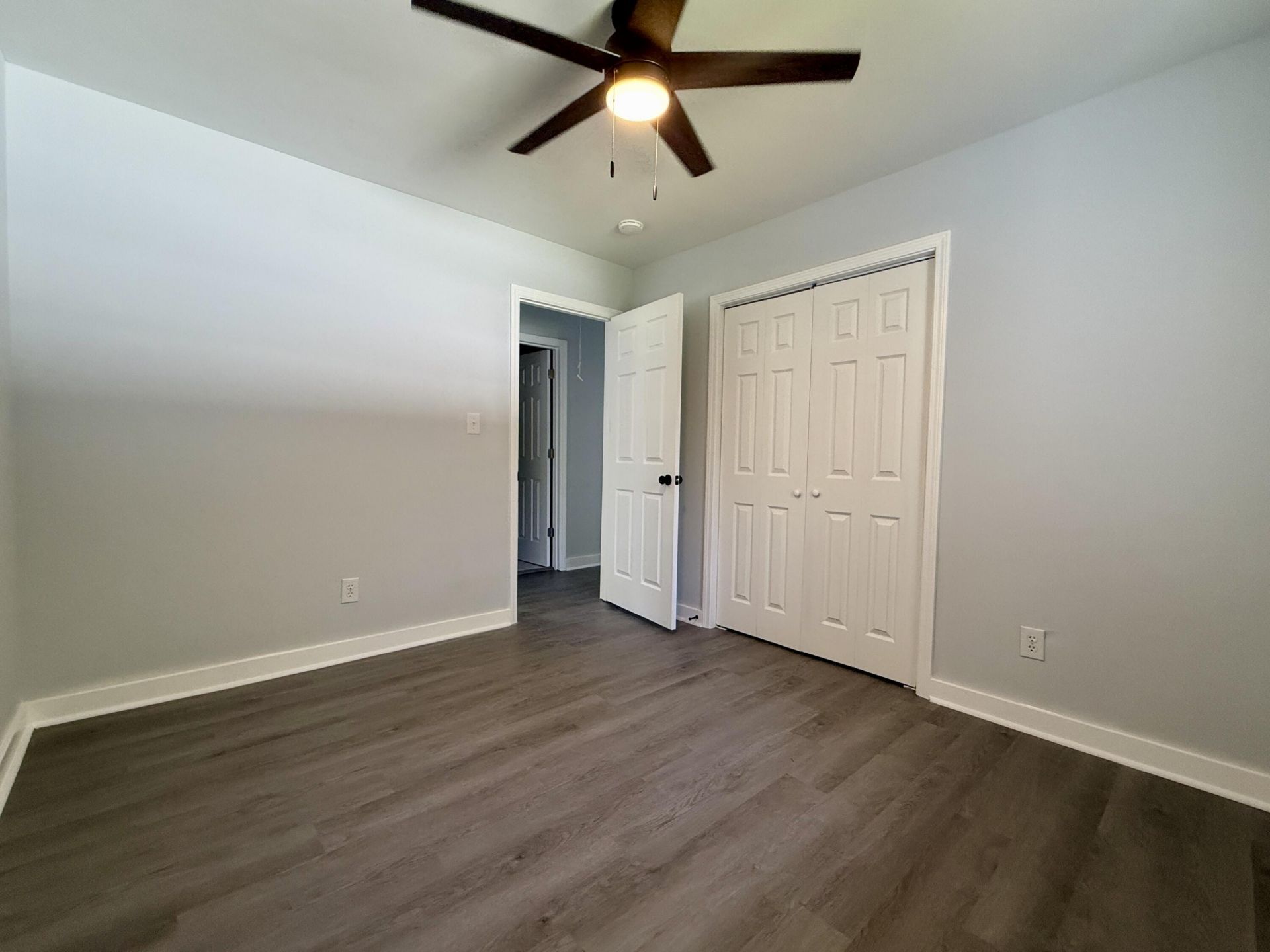 4740 Linda Street Photo 25