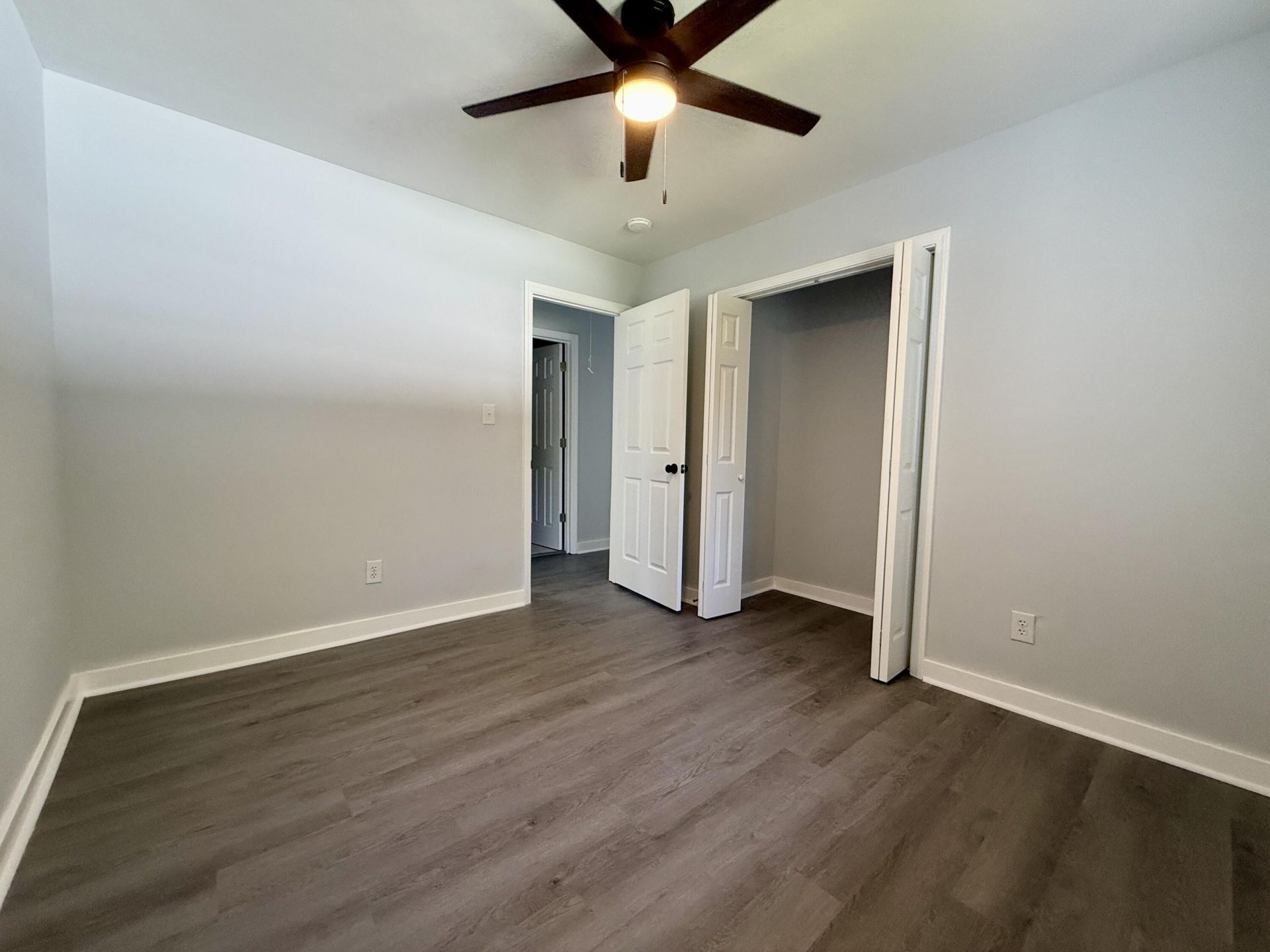 4740 Linda Street Photo 26