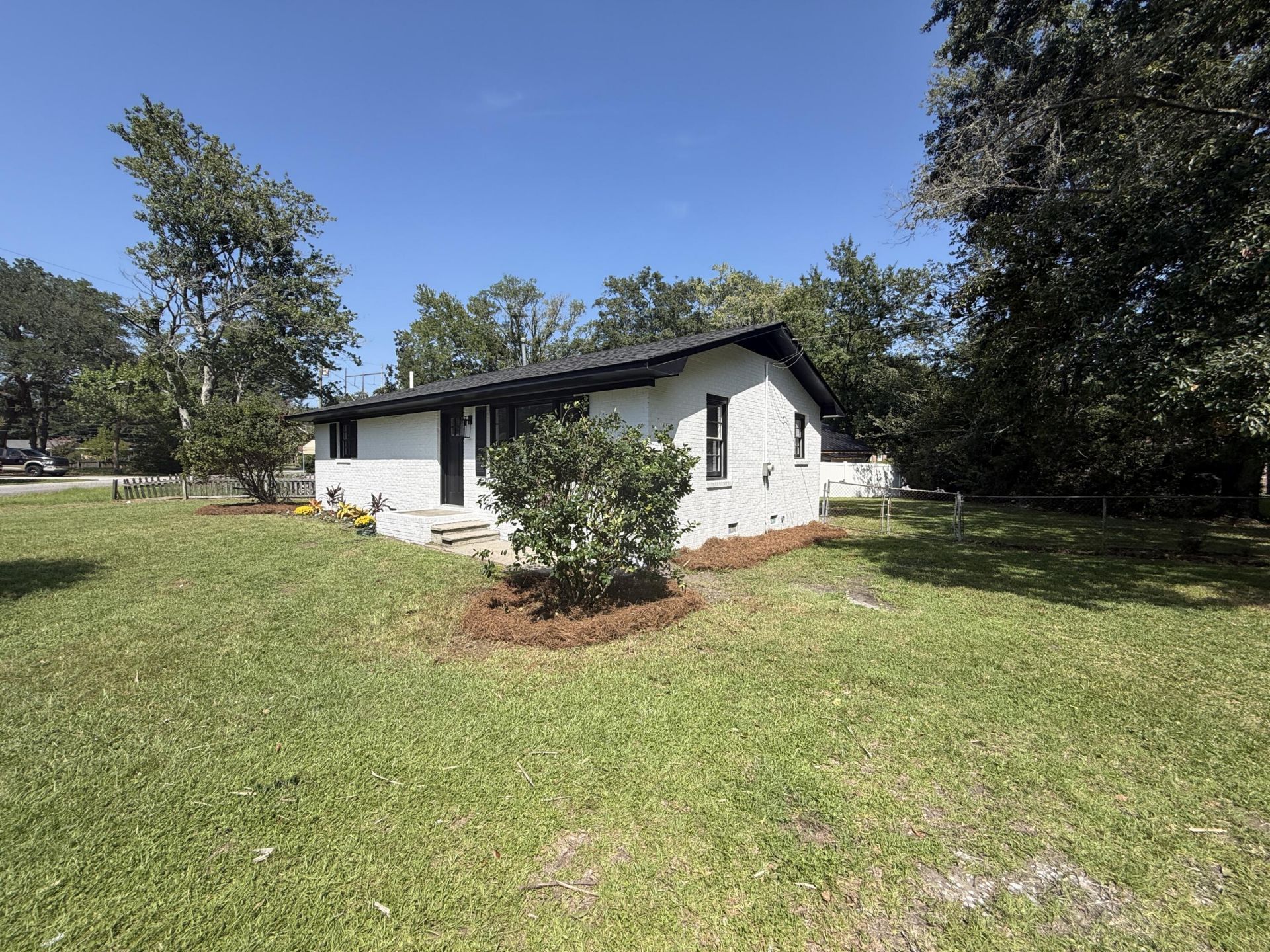 4740 Linda Street Photo 36