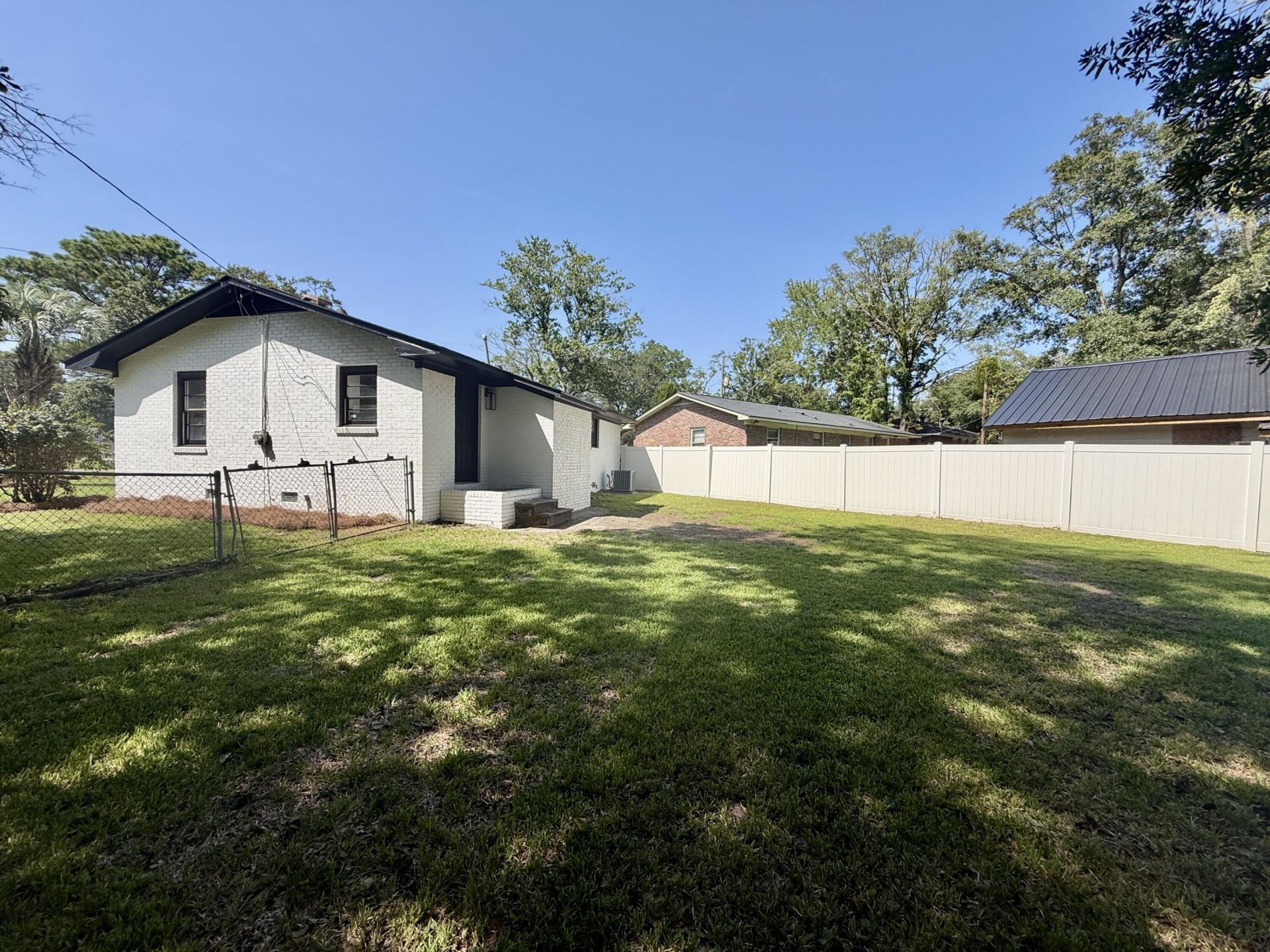 4740 Linda Street Photo 38
