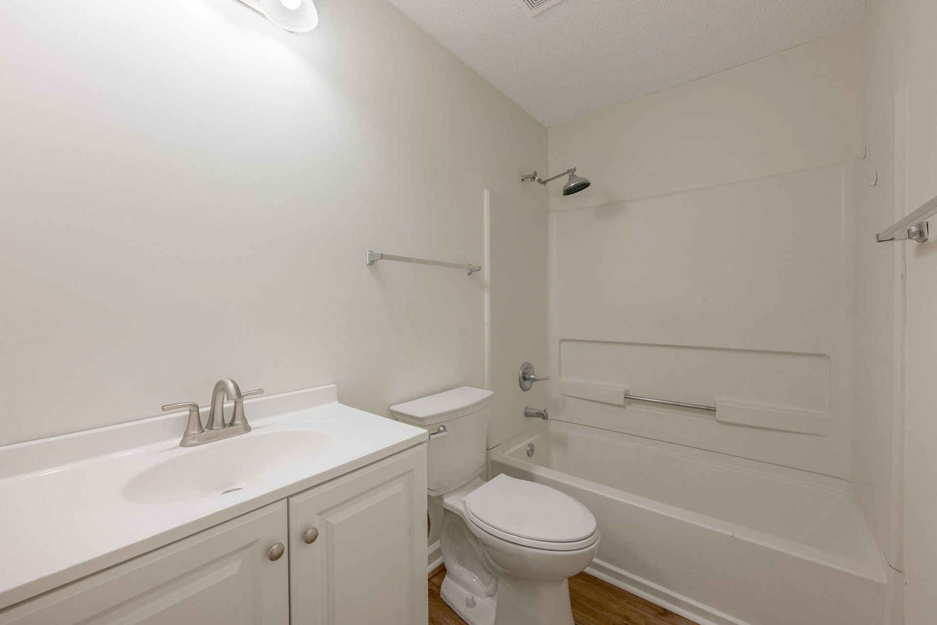 188 Midland Parkway Photo 12