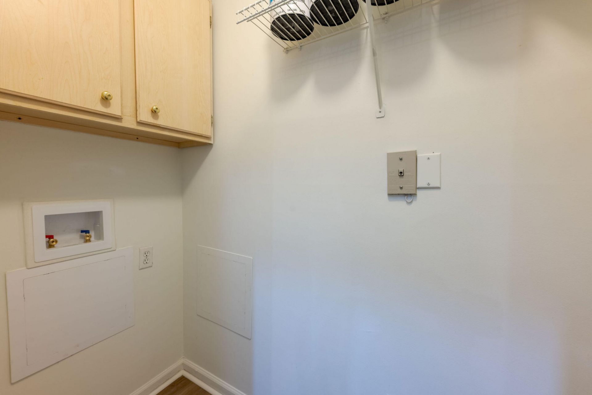 188 Midland Parkway Photo 17
