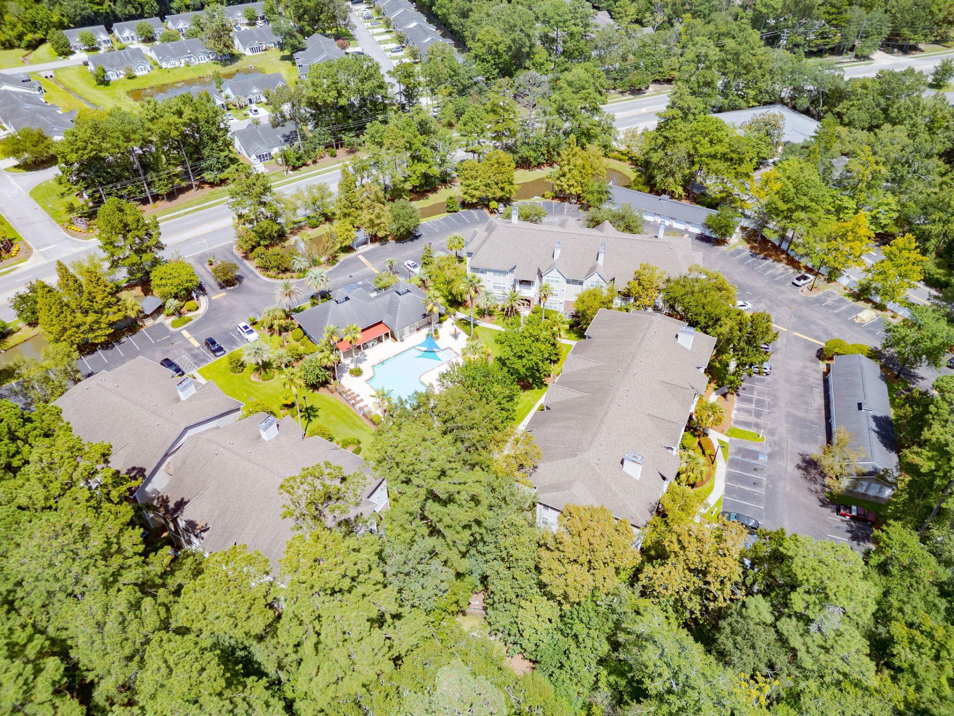188 Midland Parkway Photo 28