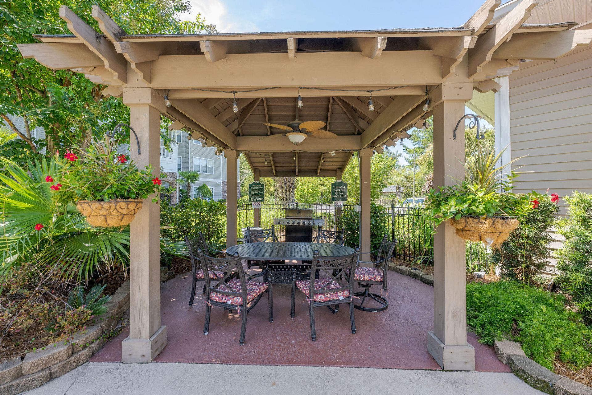 188 Midland Parkway Photo 42