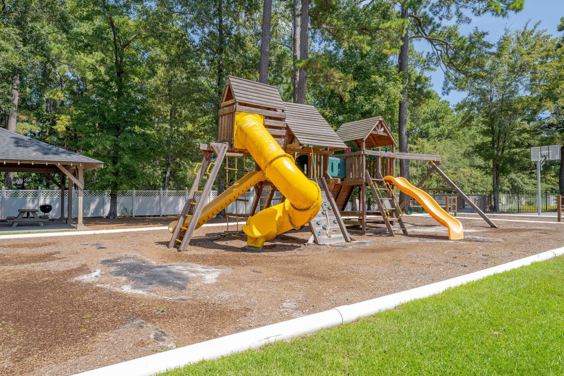 188 Midland Parkway Photo 47