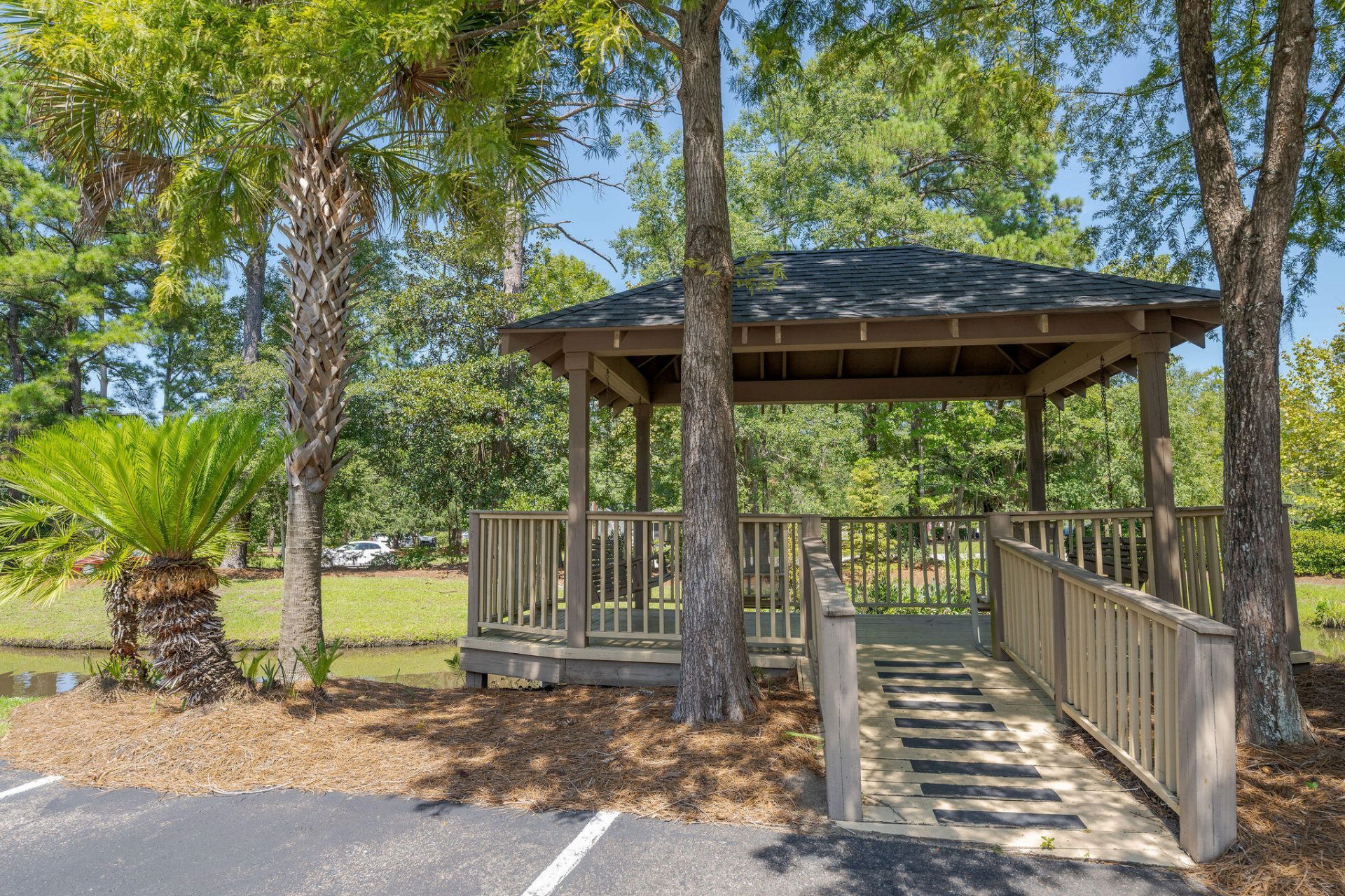 188 Midland Parkway Photo 52