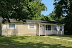 1582 W Robinhood Drive photo 4