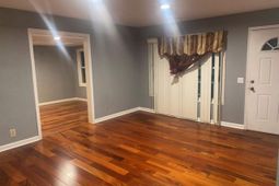 1582 W Robinhood Drive photo 4