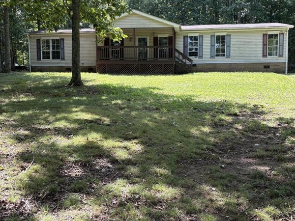 447 Shadowland Drive, Graysville, TN 37338