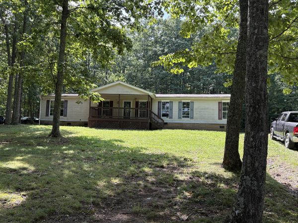 447 Shadowland Drive, Graysville, TN 37338