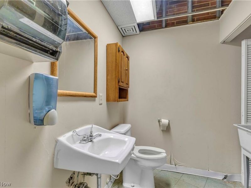 7587-7590 Mentor Avenue, Mentor, OH 44060 Photo 28