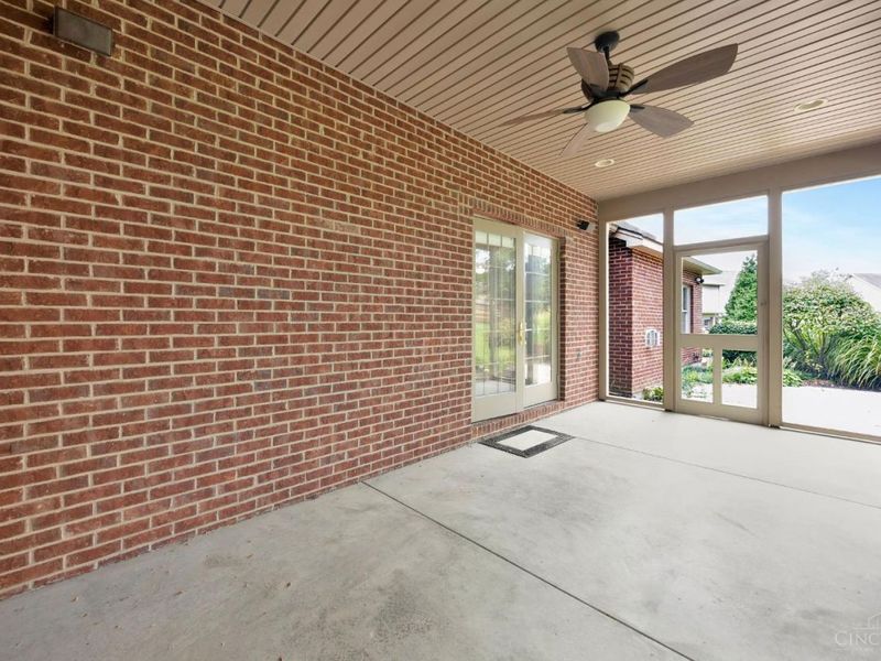 4004 Hickory Hollow Drive, Ross Township, OH 45013 Photo 39