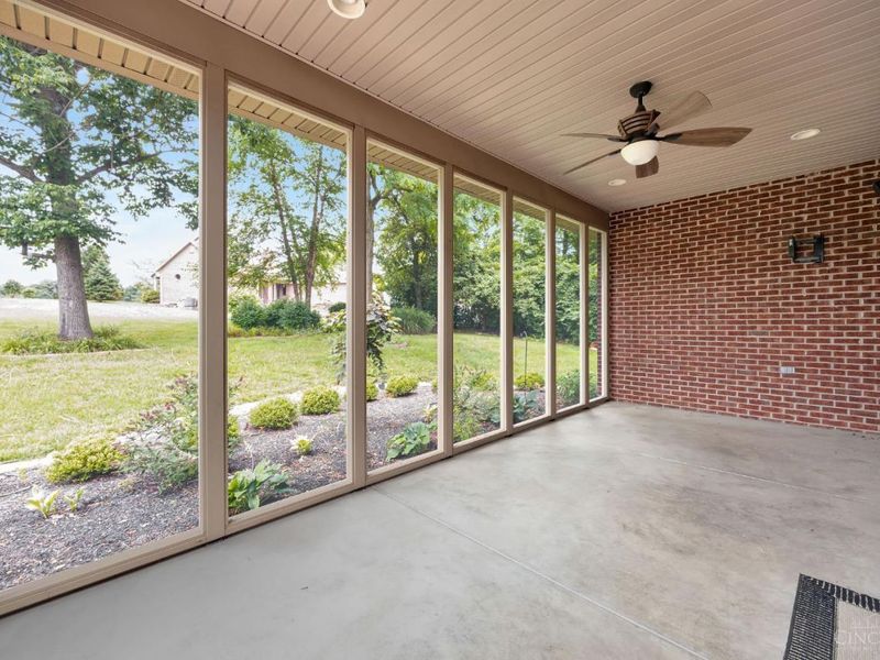 4004 Hickory Hollow Drive, Ross Township, OH 45013 Photo 40