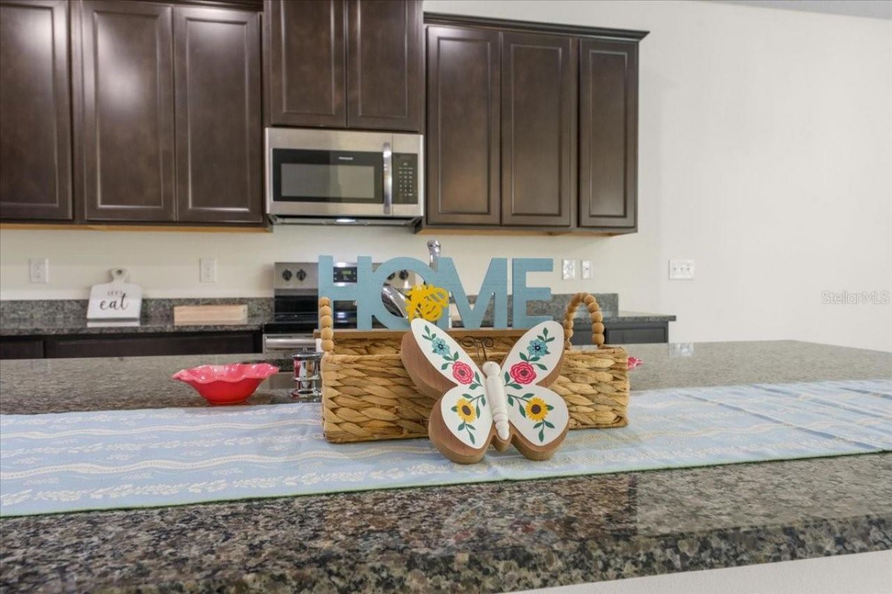5715 Hevena Court , Palmetto, FL 34221 Photo